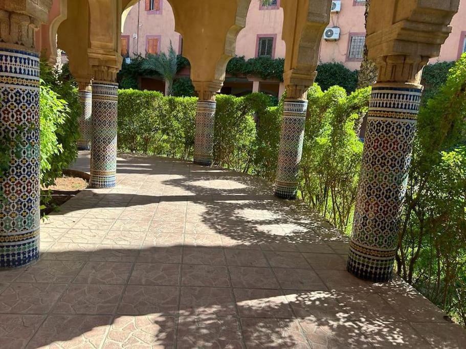 Joli Appartement T2 Residence Avec Piscines Marrakesh Exterior foto